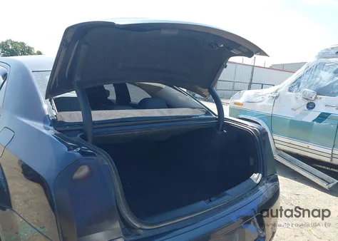 2019 Chrysler 300 Touring из США, поврежденный, VIN 2C3CCAAG4KH610427